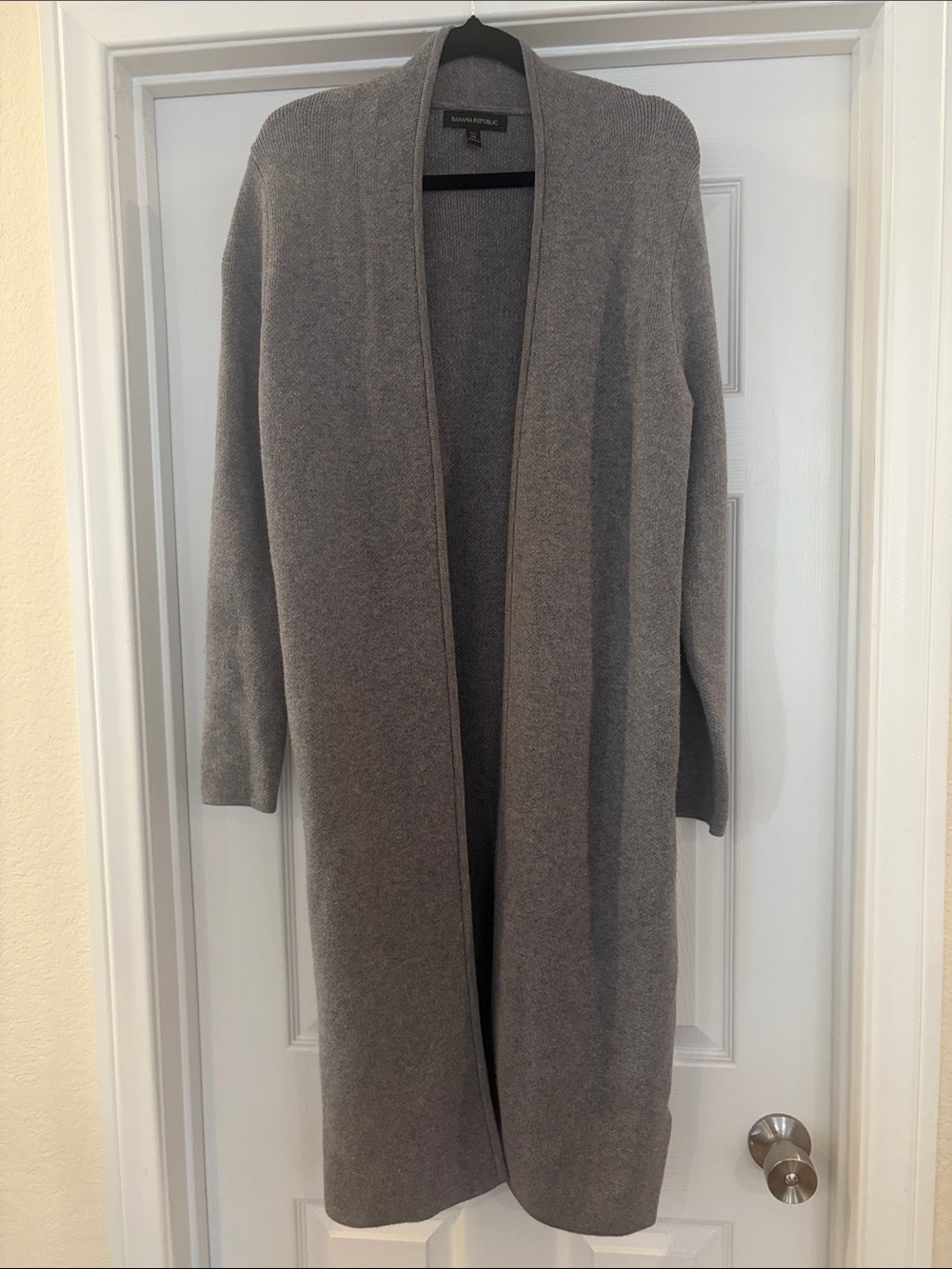 Banana Republic Long Open-Front Cardigan in Gray